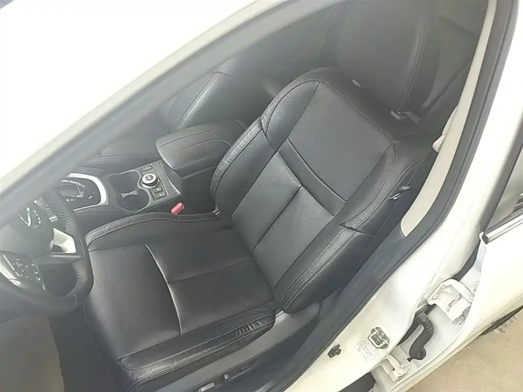 Nissan X-Trail 2019 — фото 15