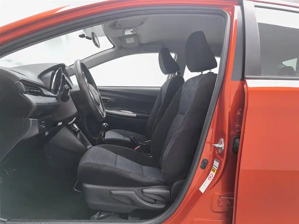 Toyota Vios 2014 — фото 10