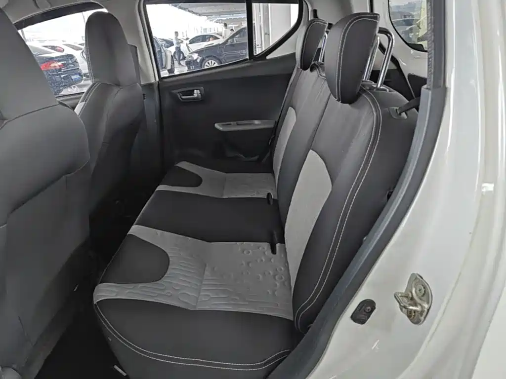 Suzuki Alto 2013 — фото 13