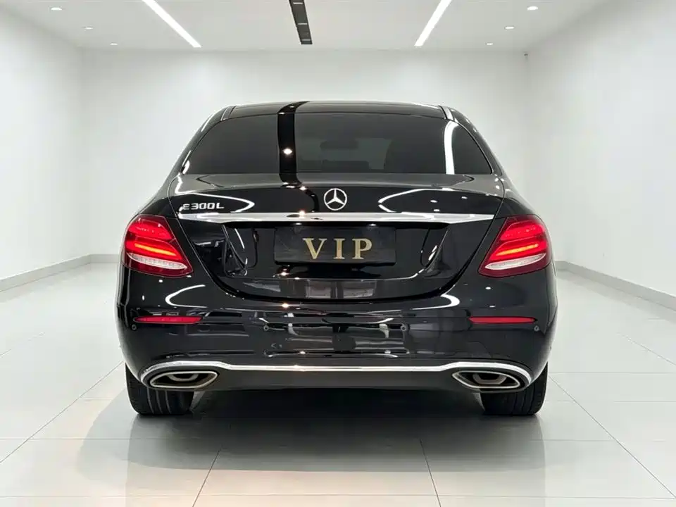 Mercedes-Benz E-Class 2018