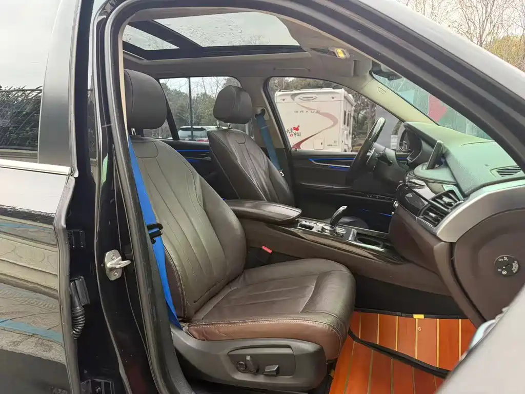 BMW X5 2015 — фото 13