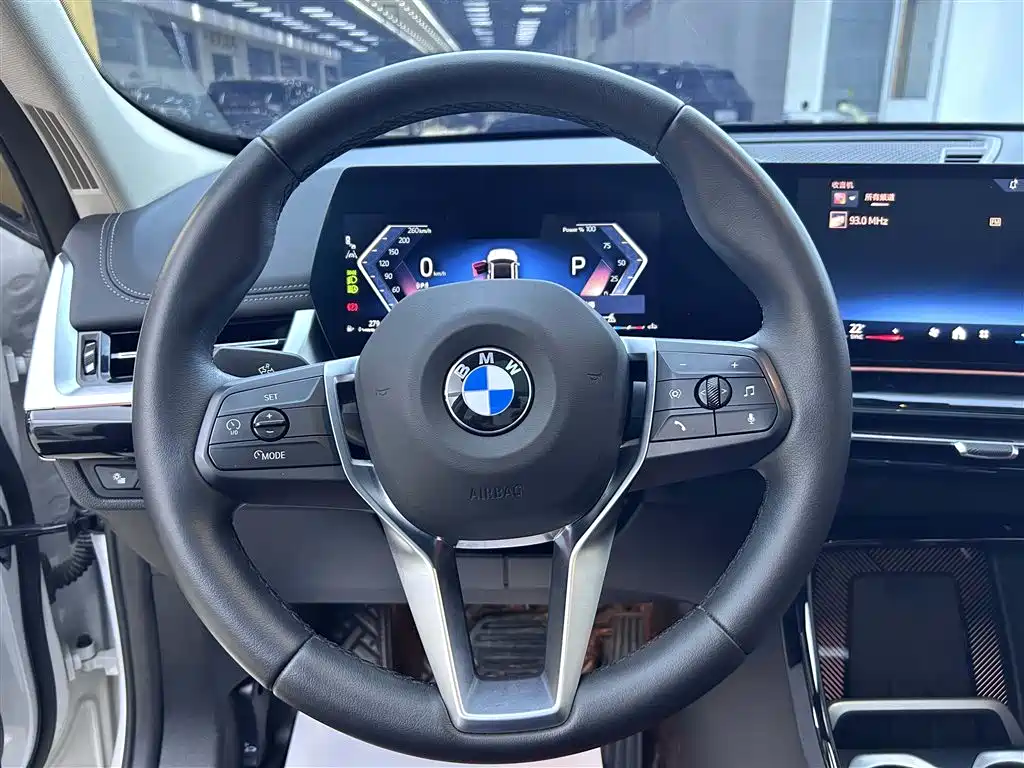 BMW X1 2024 — фото 16