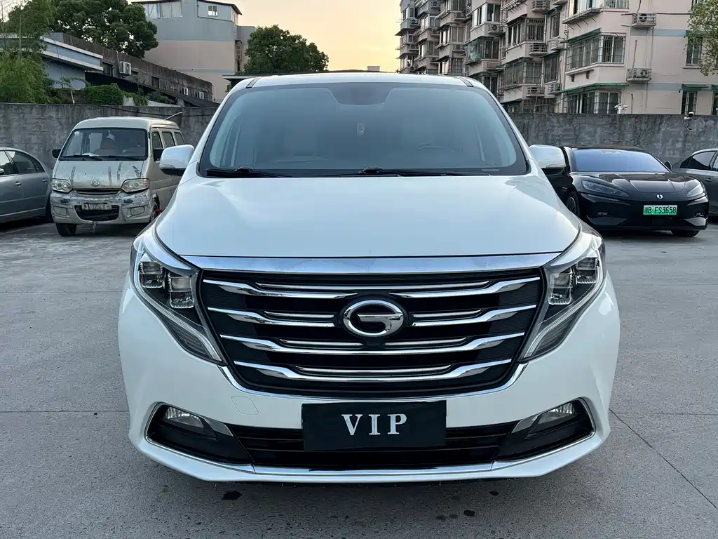 GAC Motor Trumpchi M8 2018 — фото 2