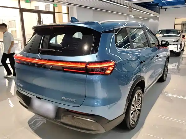 Chery Tiggo 8 PLUS C-DM 2025