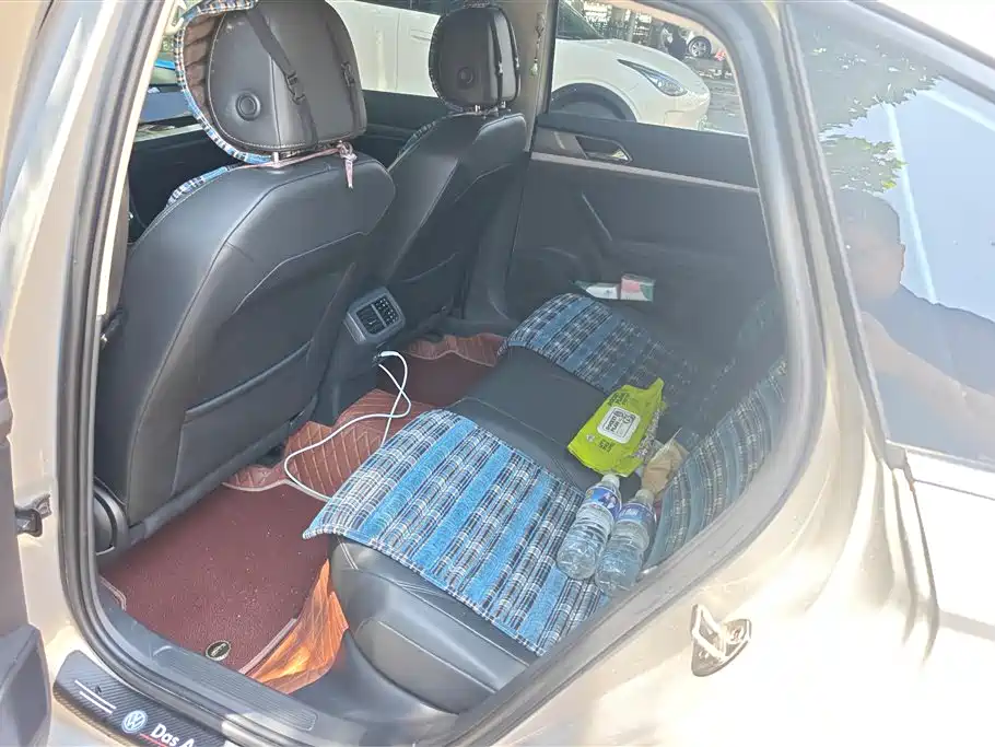 Volkswagen Lavida 2019 — фото 11