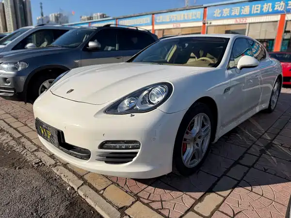 Porsche Panamera 2010