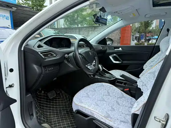 Peugeot 308 2018