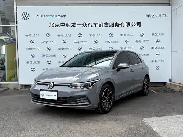 Volkswagen Golf 2023