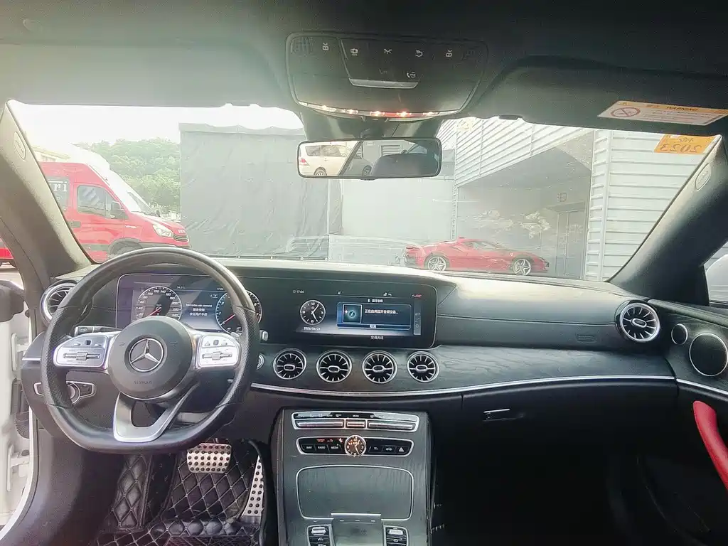 Mercedes-Benz E-Class 2019 — фото 12