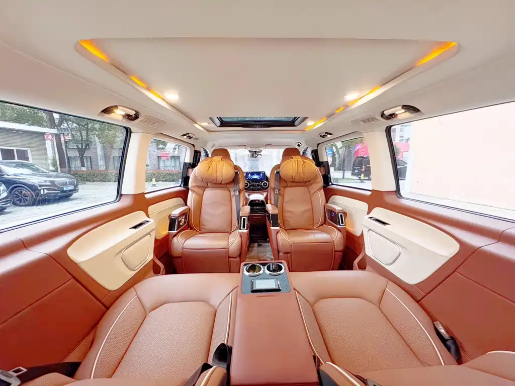 Mercedes-Benz Vito 2020 — фото 13