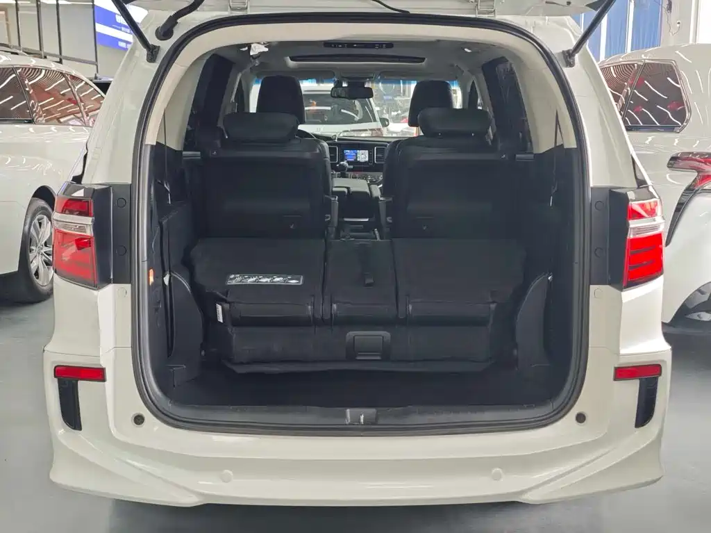 Honda Elysion 2018