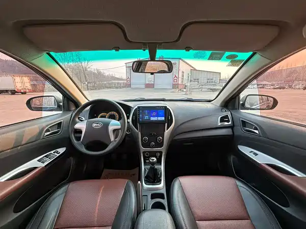 BYD F3 2015