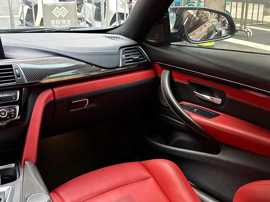 BMW M4 2019 — фото 14
