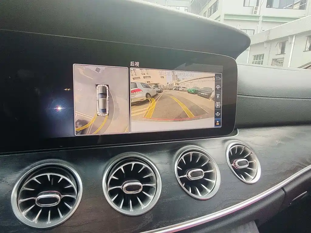Mercedes-Benz E-Class 2019 — фото 14