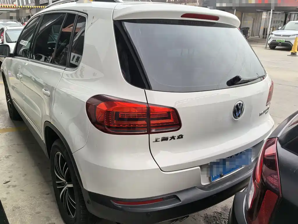 Volkswagen Tiguan 2015