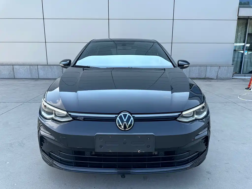 Volkswagen Golf 2023