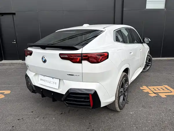 BMW X2 2025