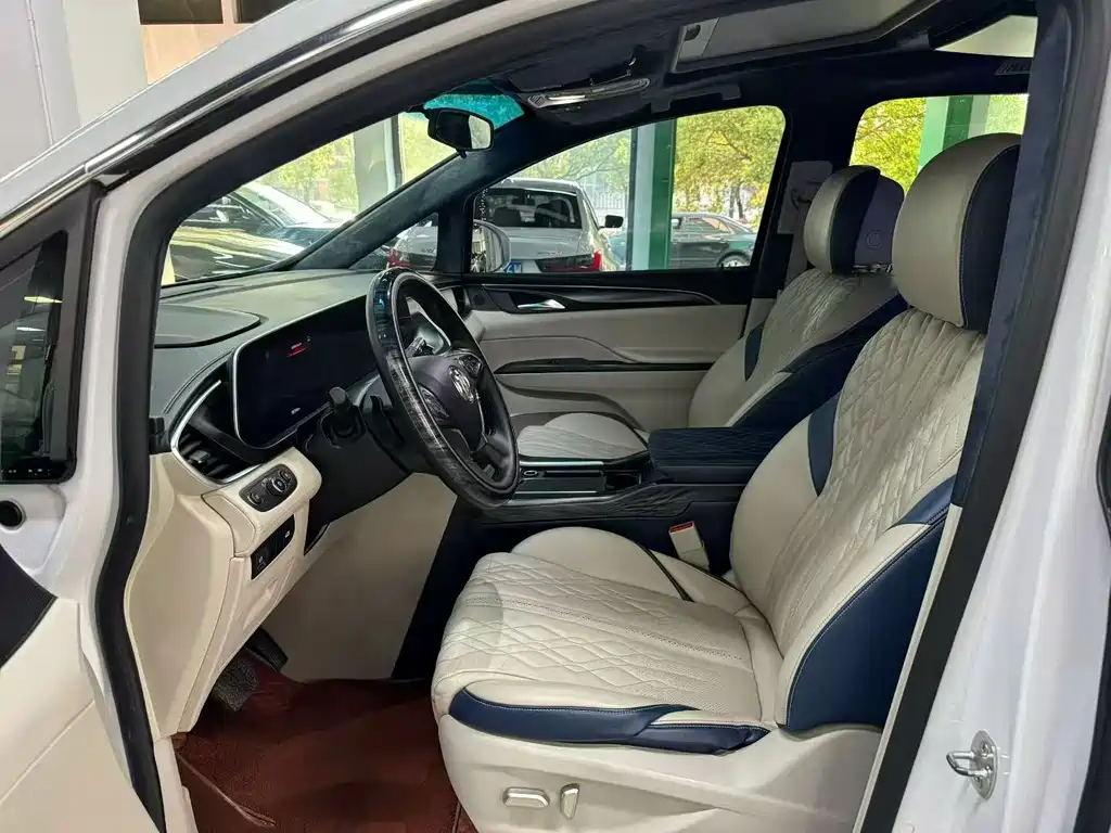 Buick GL8 2021