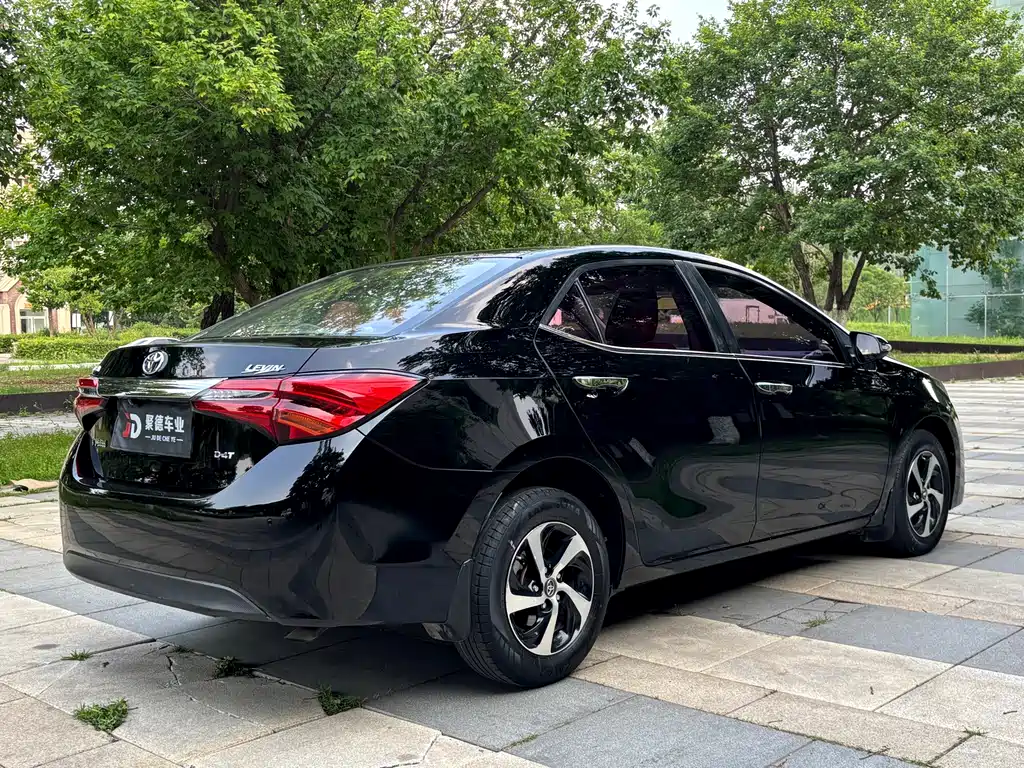 Toyota Levin 2017 — фото 12
