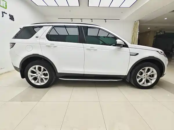 Land Rover Discovery Sport 2016
