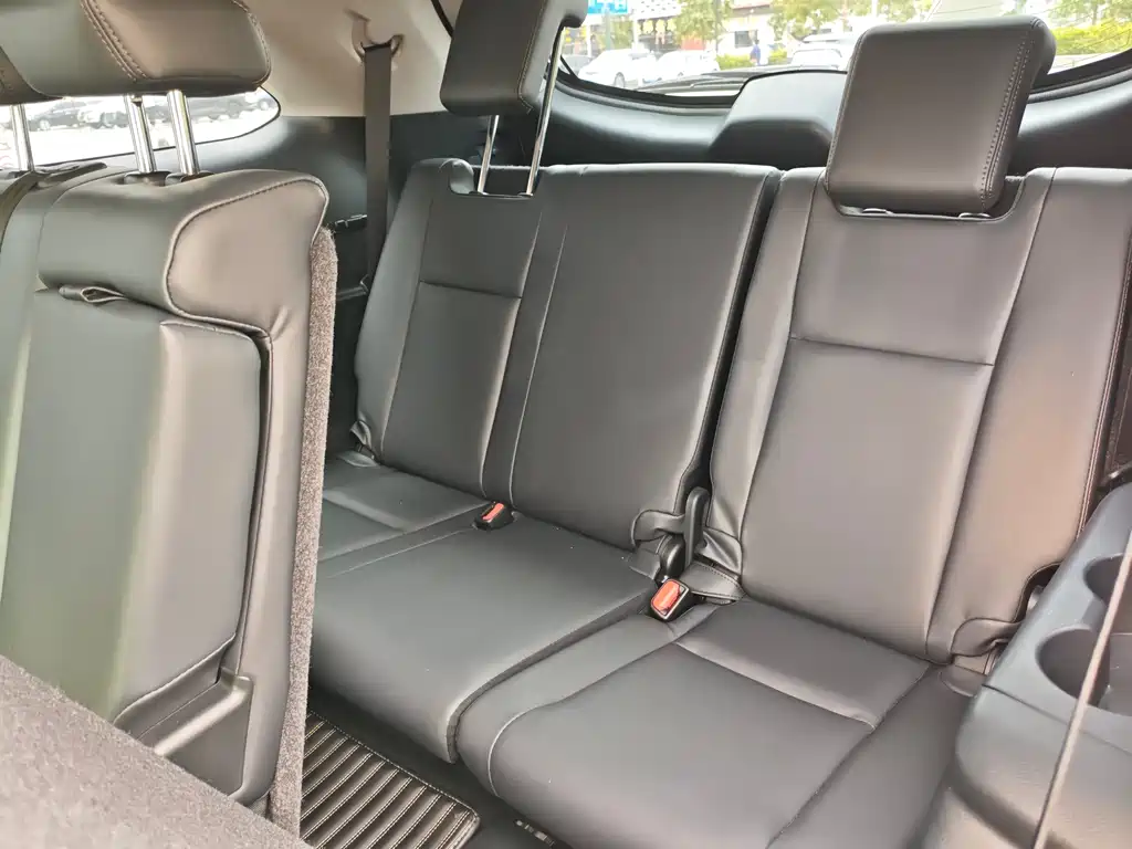 Toyota Highlander 2020 — фото 10