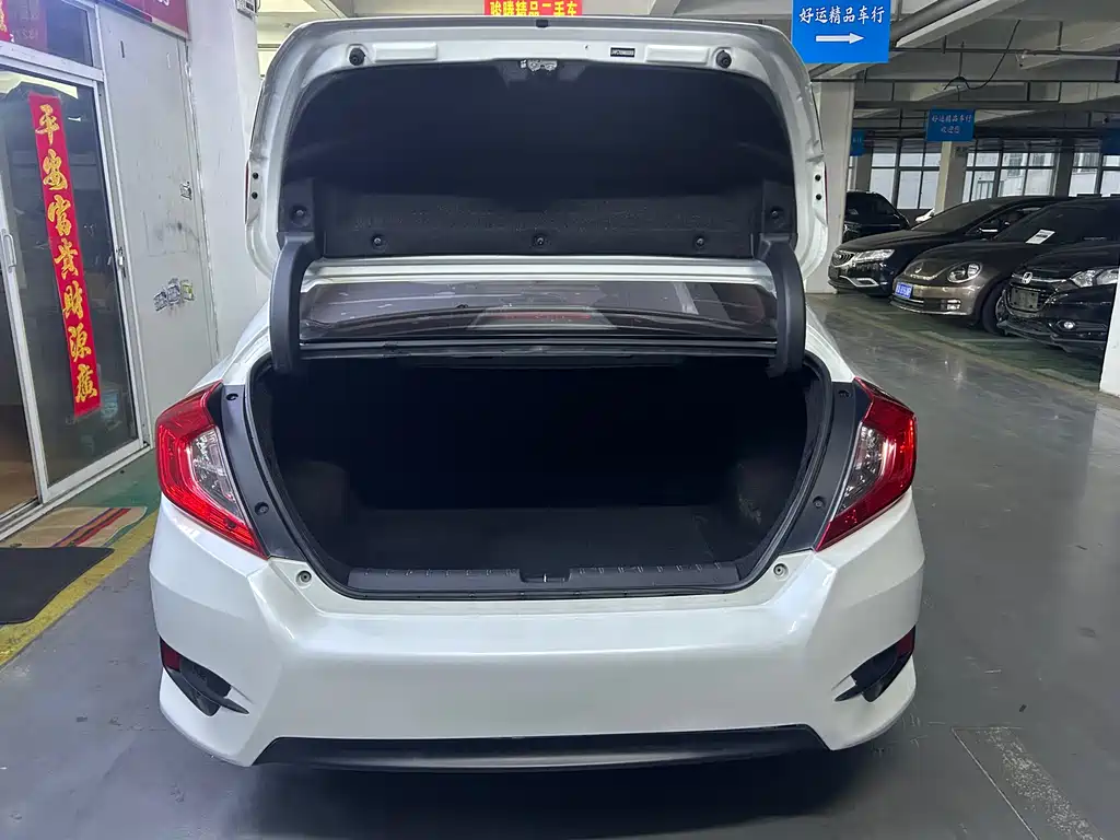 Honda Civic 2021 — фото 17