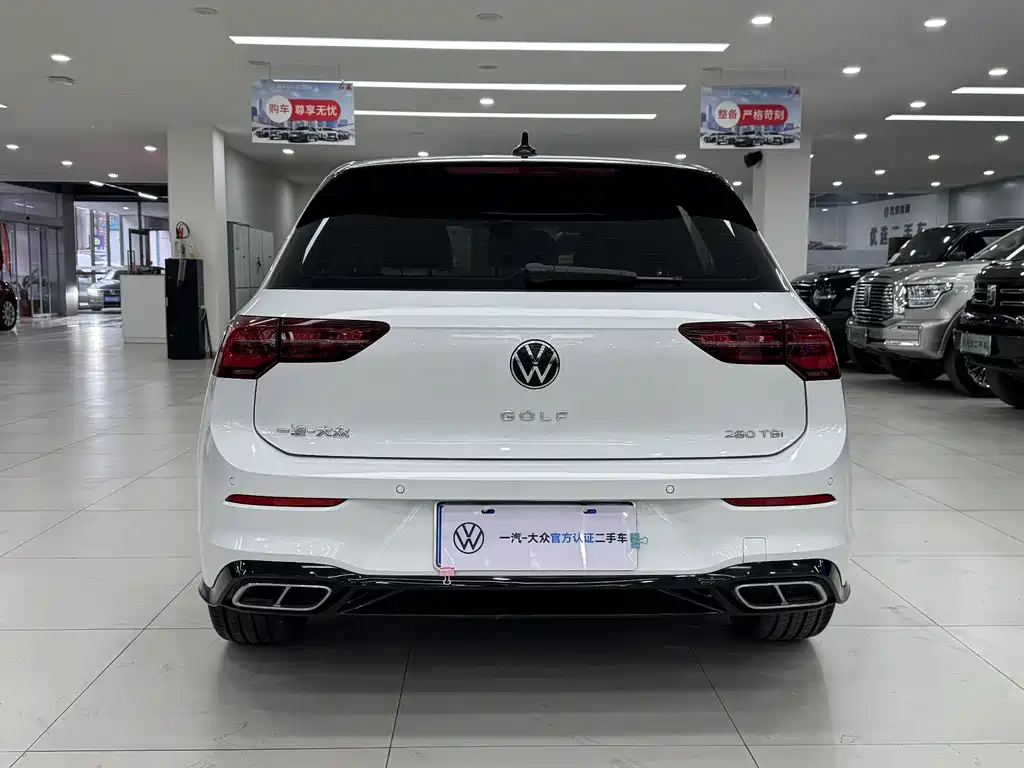 Volkswagen Golf 2022