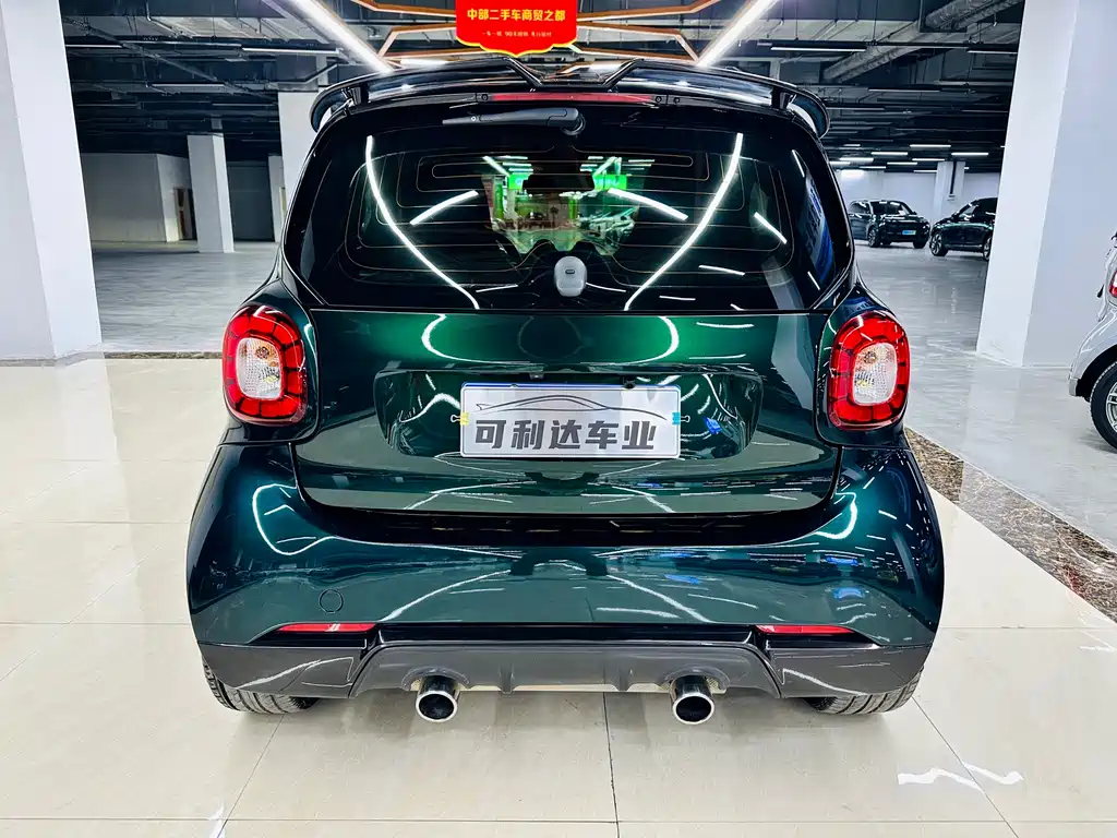 smart Fortwo 2018 — фото 4