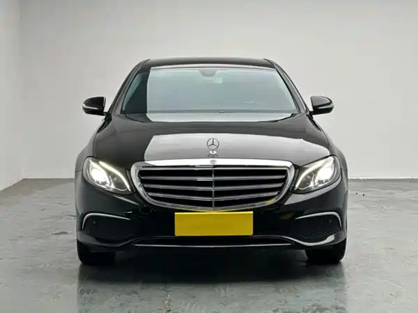 Mercedes-Benz E-Class 2019