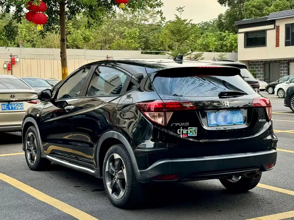 Honda Vezel 2017 — фото 12