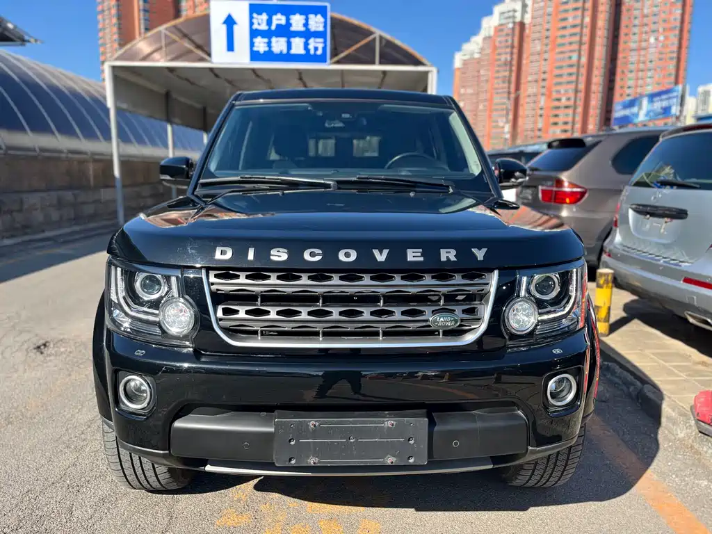 Land Rover Discovery 2016 — фото 2