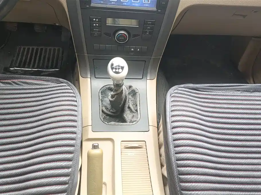 Haval H5 Classic 2013 — фото 16