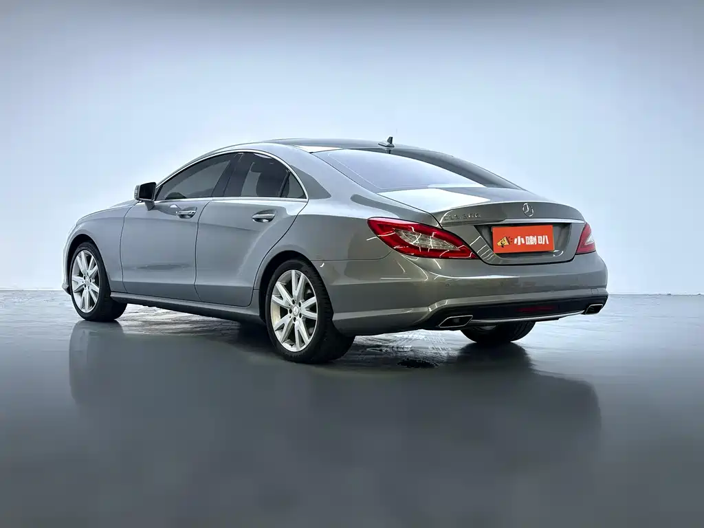 Mercedes-Benz CLS 2012 — фото 6
