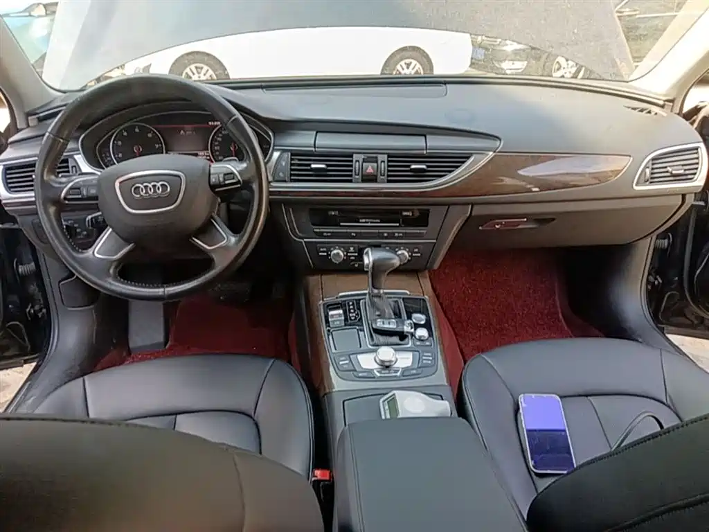Audi A6L 2014 — фото 10