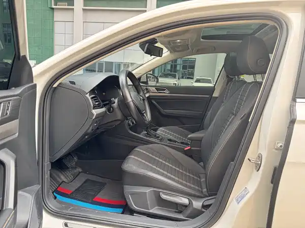 Volkswagen Lavida 2021