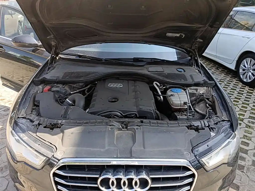 Audi A6L 2014 — фото 20