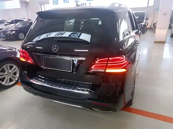 Mercedes-Benz GLE 2017