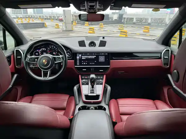 Porsche Cayenne 2019