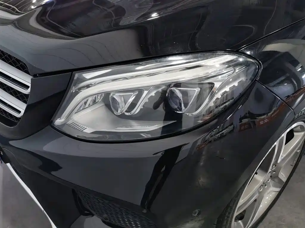 Mercedes-Benz GLE 2015