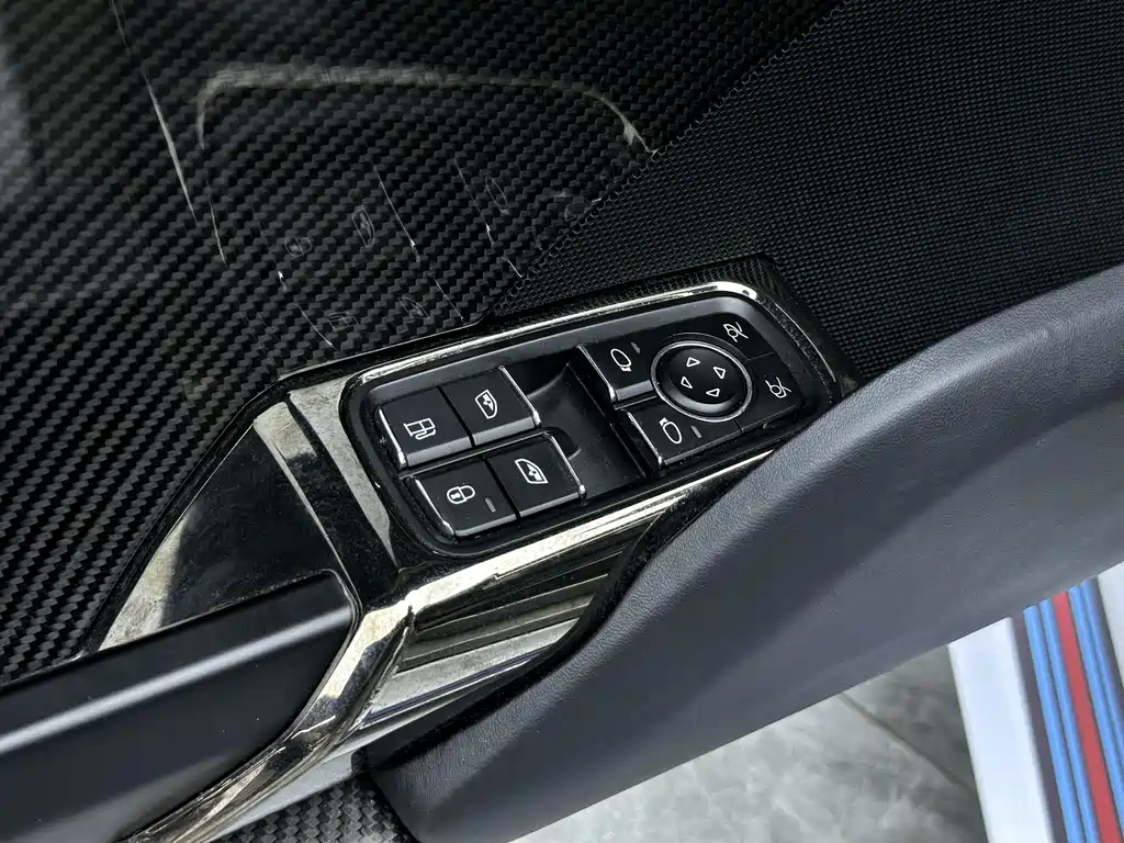 Porsche 918 Spyder 2015 — фото 20