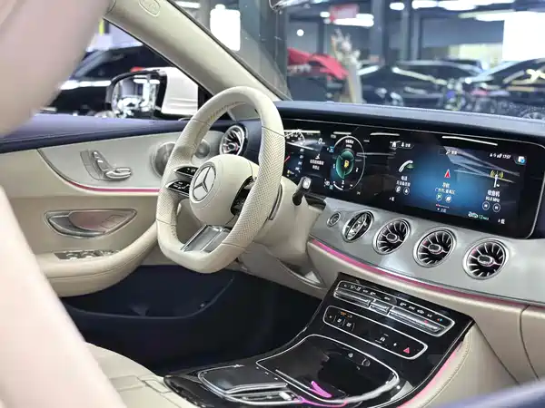 Mercedes-Benz E-Class 2021