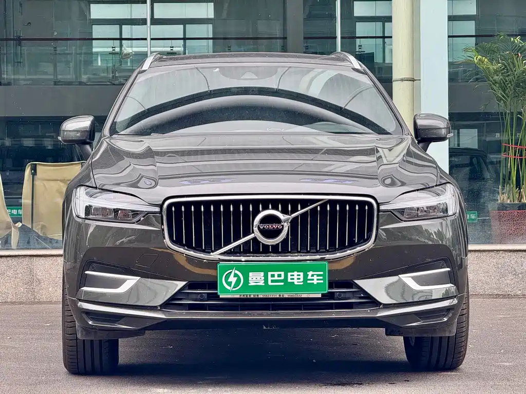 Volvo XC60 2021 — фото 5