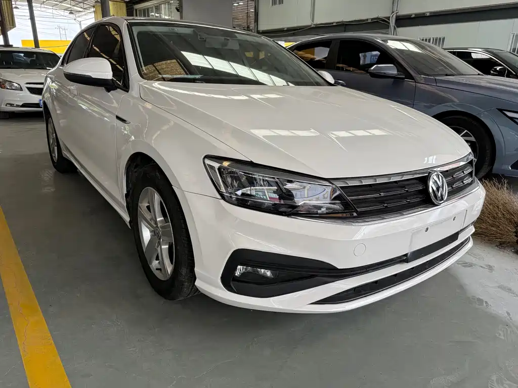 Volkswagen Lamando 2021