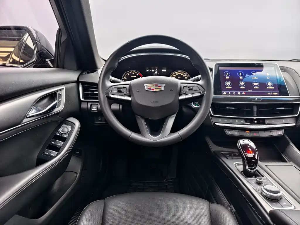 Cadillac CT5 2022 — фото 13