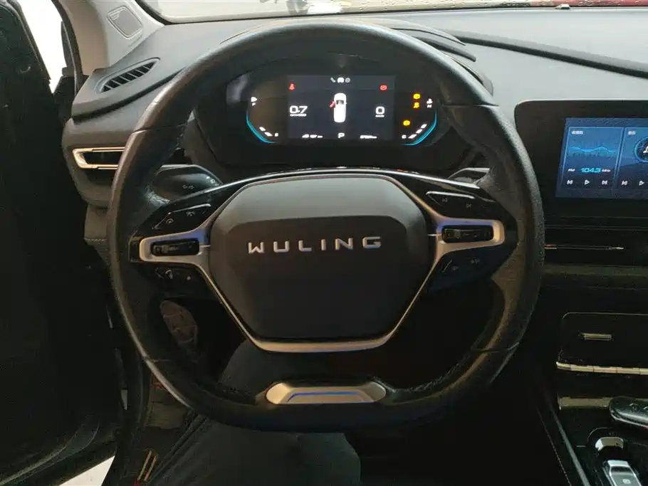 Wuling Victory 2021 — фото 15