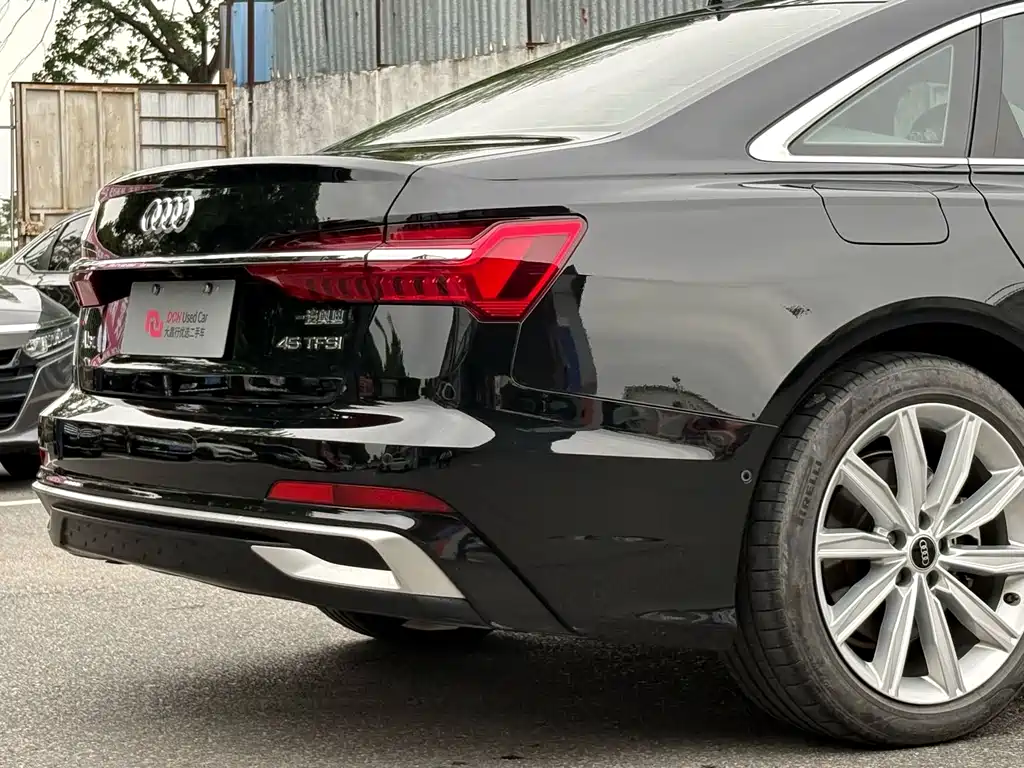 Audi A6L 2024 — фото 20