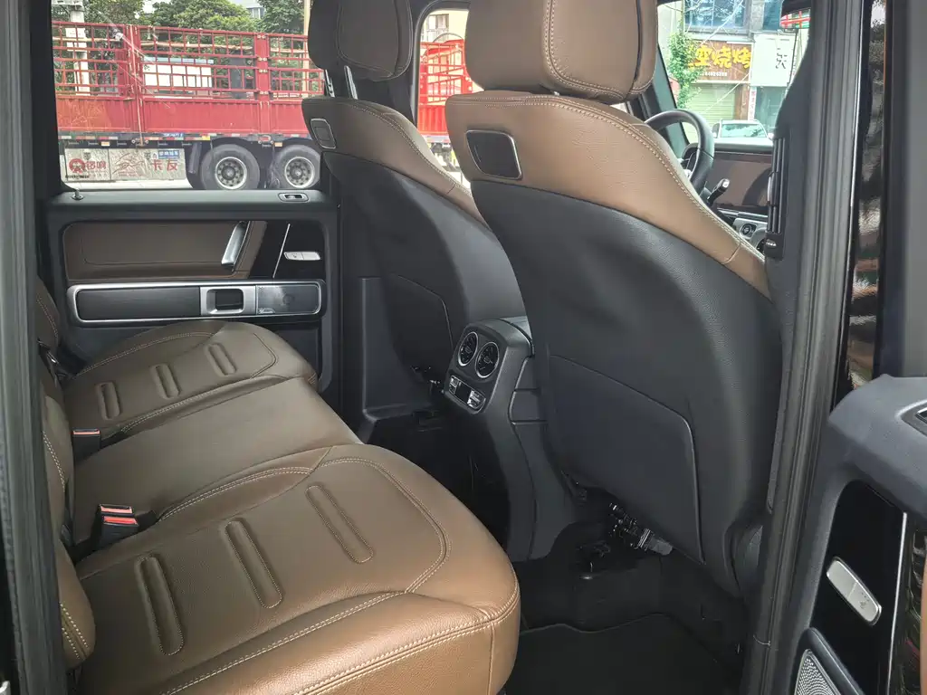 Mercedes-Benz G-Class 2024