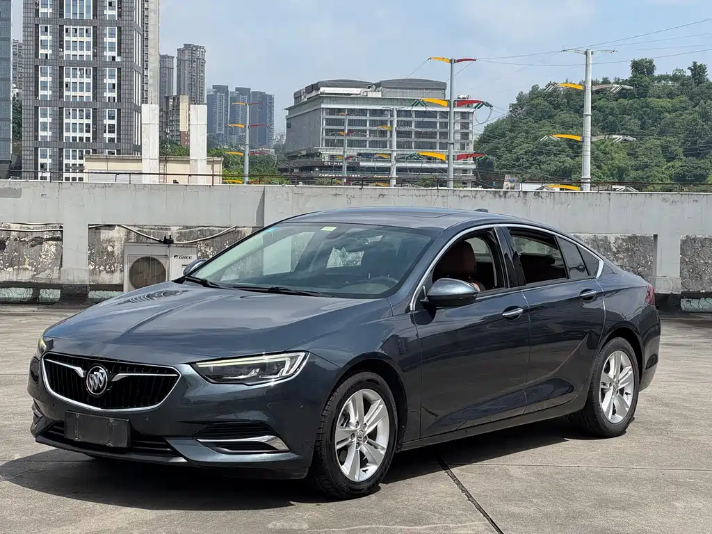 Buick Regal 2019 — фото 1
