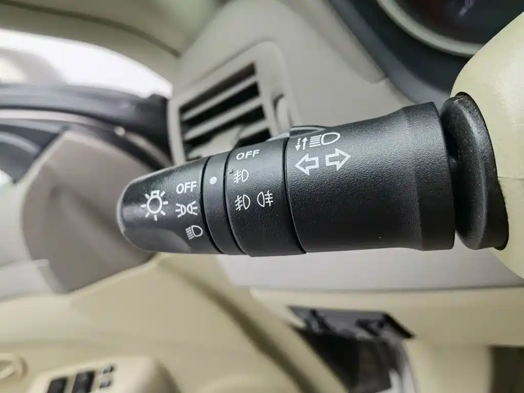 Nissan Sylphy 2017 — фото 21