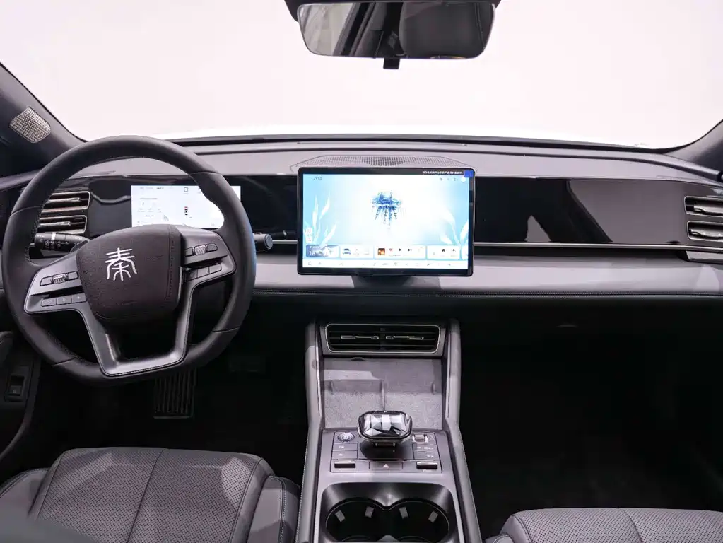 BYD Qin L 2025 — фото 14